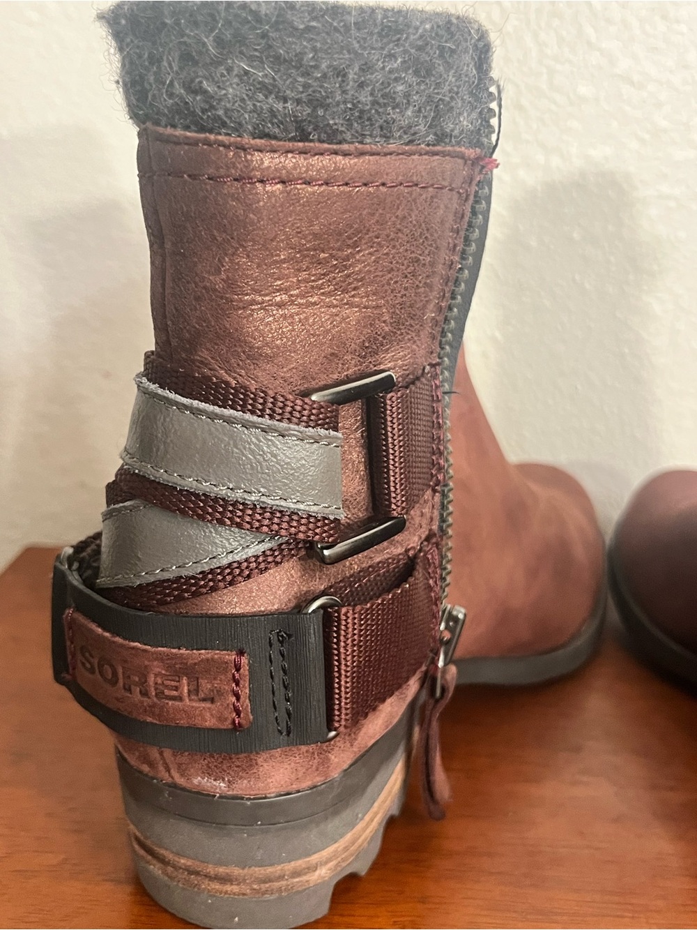 Sorel Brown Leather Winter Boot with Gray Wool Collar and Reflective Strap